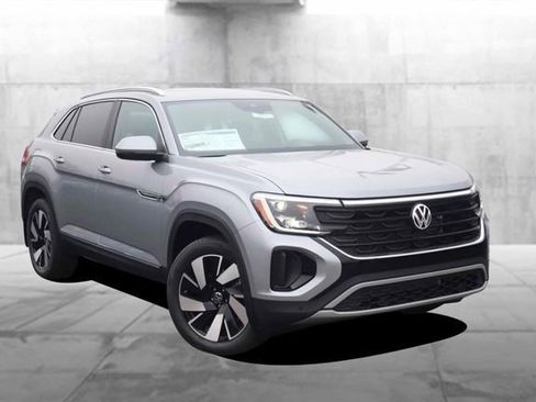 New 2026 Volkswagen Atlas Cross Sport SEL image 2