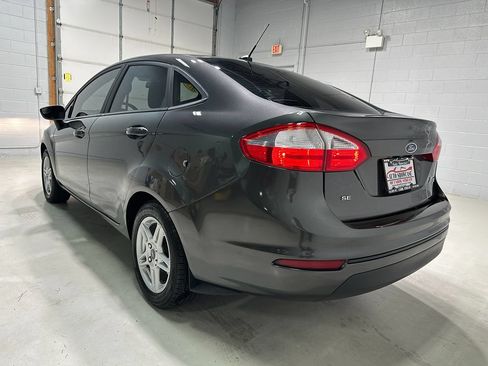 Used 2019 Ford Fiesta SE FWD image 19
