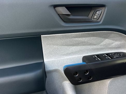 New 2026 Ford Maverick XLT image 10