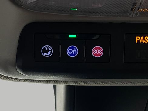 Used 2021 Buick Encore GX Essence image 26