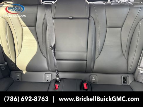 New 2025 Buick Envision Preferred image 18