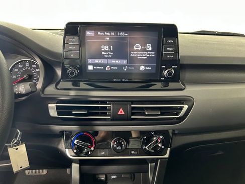 Used 2023 Kia Seltos LX image 22