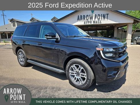 Used 2025 Ford Expedition Active RWD image 1
