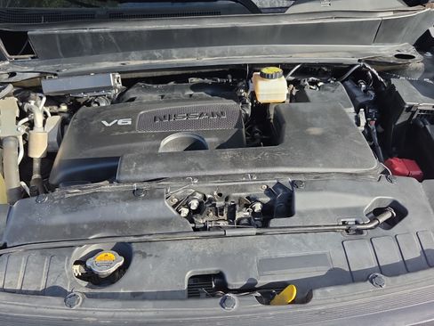 Used 2020 Nissan Pathfinder SV FWD image 16