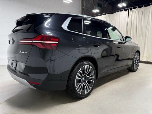 Used 2025 BMW X3 xDrive30i w/ Premium Package image 4