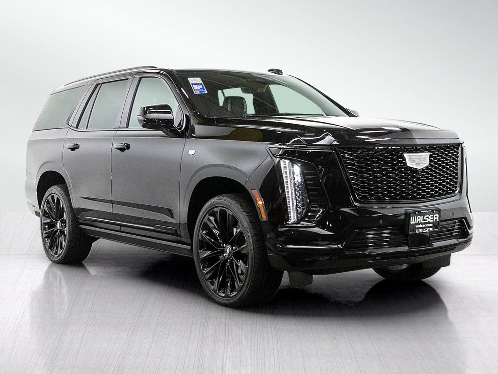 Used 2025 Cadillac Escalade Sport Platinum w/ LPO, ONYX Package AWD/4WD image 7