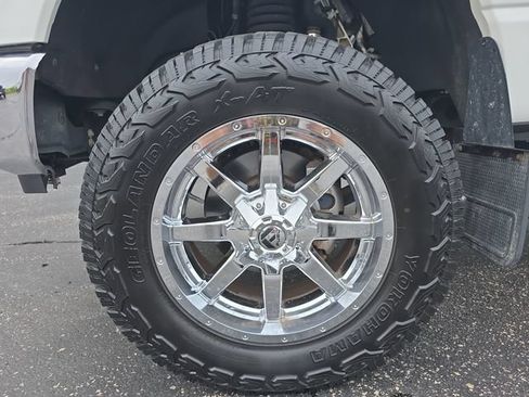 Used 2023 Ford F250 Lariat w/ Lariat Ultimate Package AWD/4WD image 19