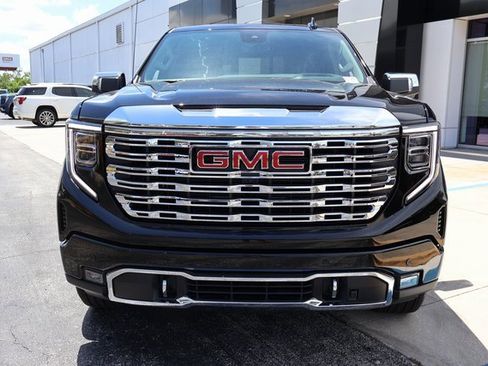New 2026 GMC Sierra 1500 Denali w/ Denali Reserve Package image 2