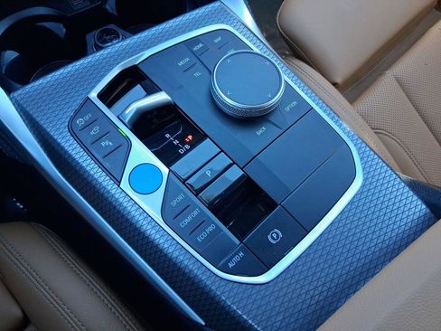 Used 2025 BMW i4 M50 image 27