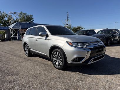 Used 2020 Mitsubishi Outlander SE