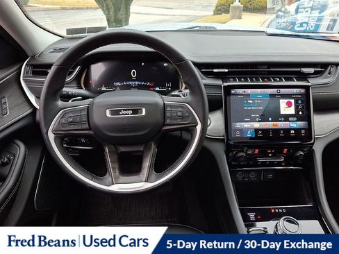 Used 2021 Jeep Grand Cherokee L Limited image 15