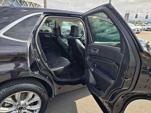 Used 2024 Ford Edge Titanium image 14