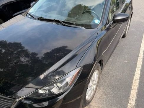Used 2015 MAZDA MAZDA3 i Touring FWD image 4