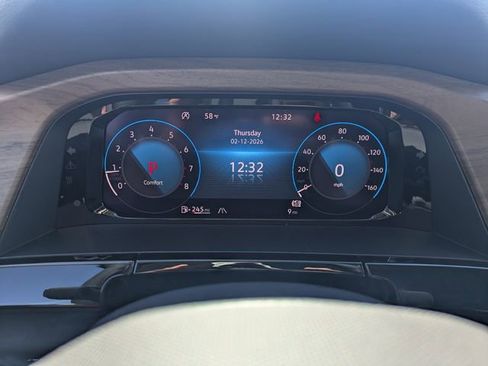 New 2026 Volkswagen Atlas SE FWD image 30