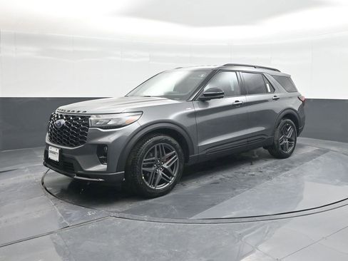 New 2026 Ford Explorer ST-Line w/ ST-Line Street Pack image 33