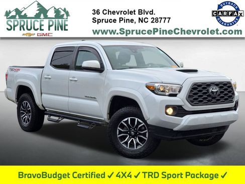 Used 2021 Toyota Tacoma TRD Sport AWD/4WD image 1