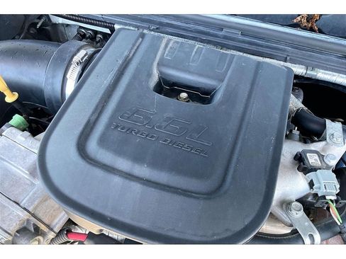 Used 2014 Chevrolet Silverado 2500 LTZ w/ LTZ Plus Package AWD/4WD image 33