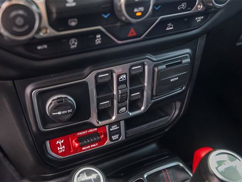 Used 2021 Jeep Gladiator Rubicon image 20