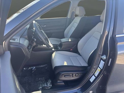 Used 2024 Honda CR-V EX image 4