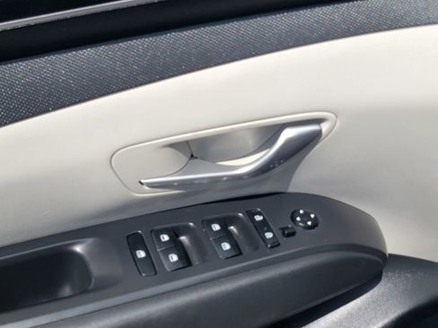 Used 2024 Hyundai Tucson SEL FWD image 14
