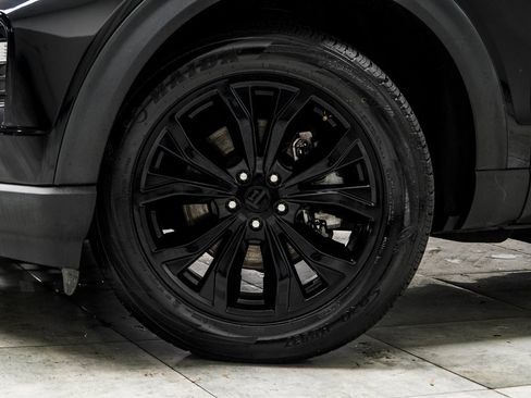 Used 2022 Ford Explorer Limited w/ Equipment Group 301A image 6