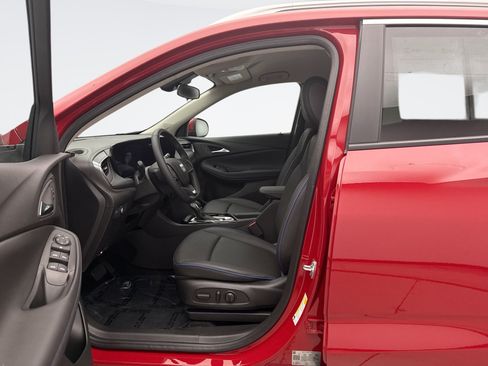 Used 2026 Buick Encore GX Sport Touring w/ Comfort Package FWD image 11