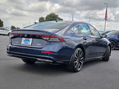 New 2026 Honda Accord Touring image 4