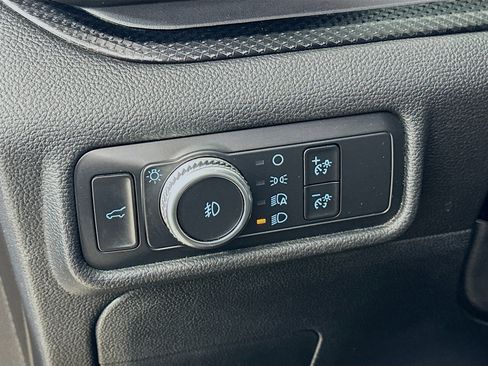 Used 2020 Ford Explorer ST w/ ST Street Pack image 11