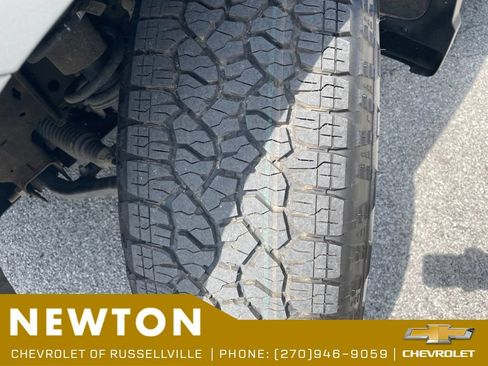 Used 2024 Chevrolet Silverado 1500 Custom AWD/4WD image 46