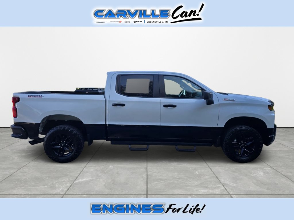 Used 2021 Chevrolet Silverado 1500 Custom Trail Boss w/ LPO, Dark Essentials Package AWD/4WD image 3