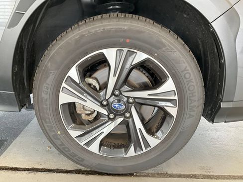 Certified 2026 Subaru Crosstrek 2.5i Premium AWD/4WD image 2