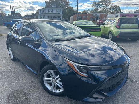 Used 2021 Toyota Corolla SE image 2