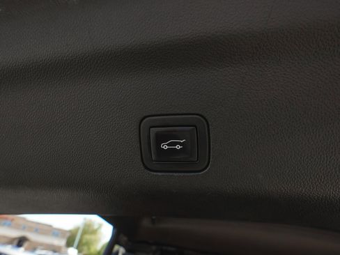 Used 2023 GMC Yukon XL Denali Ultimate AWD/4WD image 54