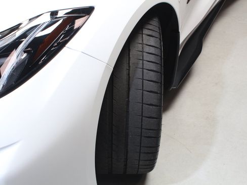 Used 2023 Chevrolet Corvette Z06 RWD image 35