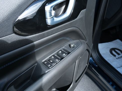 New 2026 Jeep Compass Latitude image 26