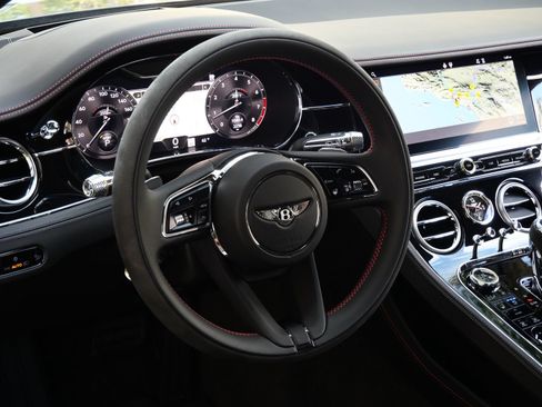 Used 2023 Bentley Continental GT V8 AWD/4WD image 14
