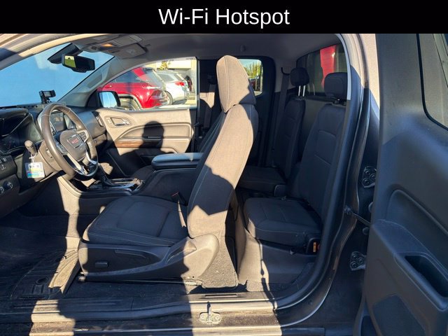 Used 2020 GMC Canyon SLE w/ Trailering Package AWD/4WD image 13