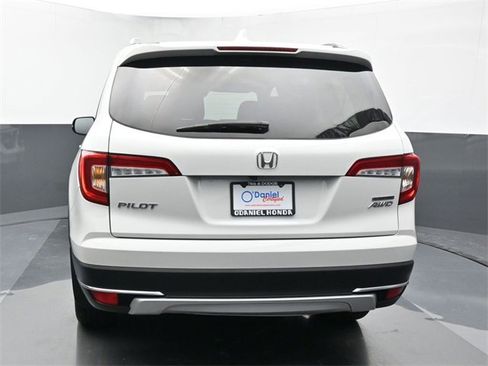 Used 2022 Honda Pilot Touring image 4