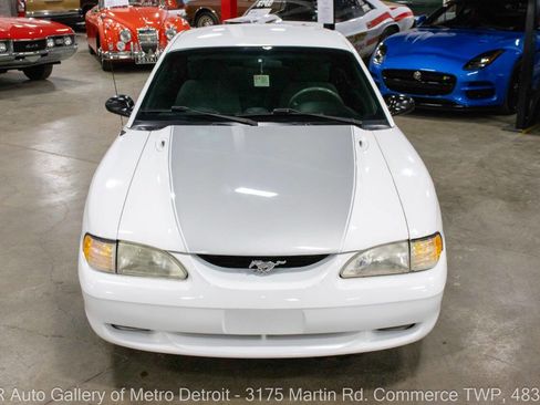 Used 1995 Ford Mustang GT image 11