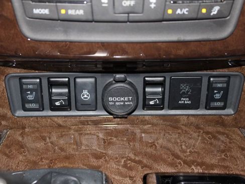 Used 2016 INFINITI QX80 4WD w/ 22" Wheel Package image 31