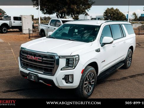 Used 2024 GMC Yukon XL AT4 AWD/4WD image 13