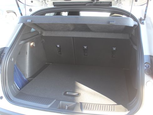 New 2026 Chevrolet Trax RS image 18