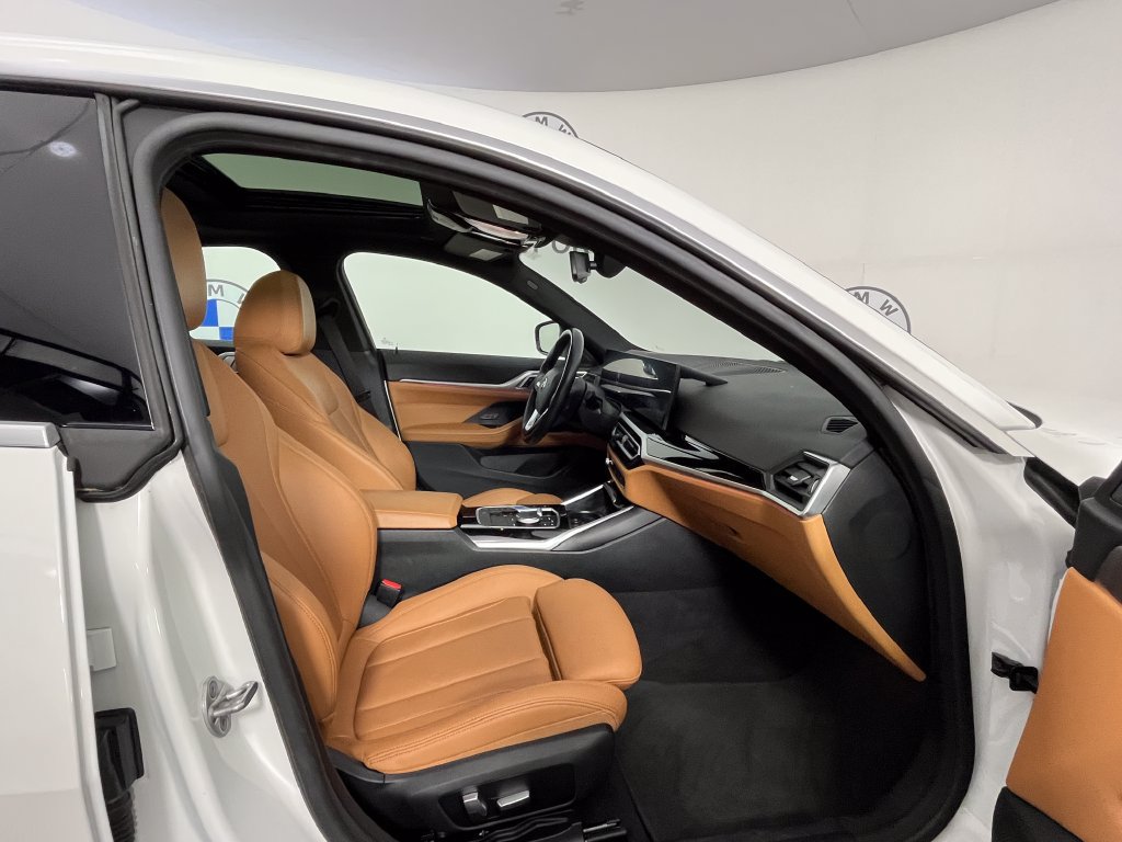 Used 2023 BMW i4 eDrive35 w/ Premium Package RWD image 19