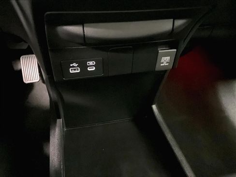 Used 2025 Honda Odyssey Sport-L image 28