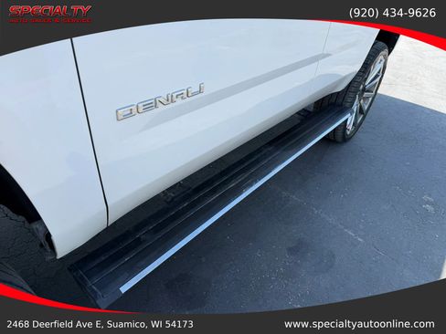 Used 2018 GMC Yukon Denali w/ Denali Ultimate Package AWD/4WD image 12