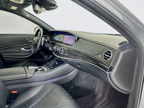 Used 2016 Mercedes-Benz S 550 Sedan image 33