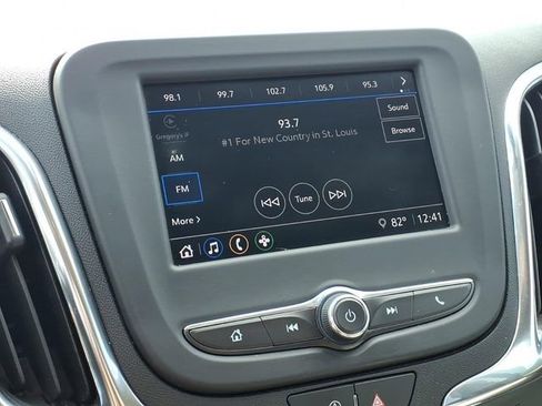 Used 2023 Chevrolet Equinox LS w/ LS Convenience Package image 8