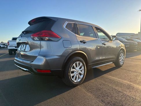 Used 2019 Nissan Rogue S AWD/4WD image 8