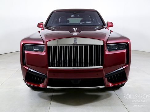 Certified 2025 Rolls-Royce Cullinan AWD/4WD image 7