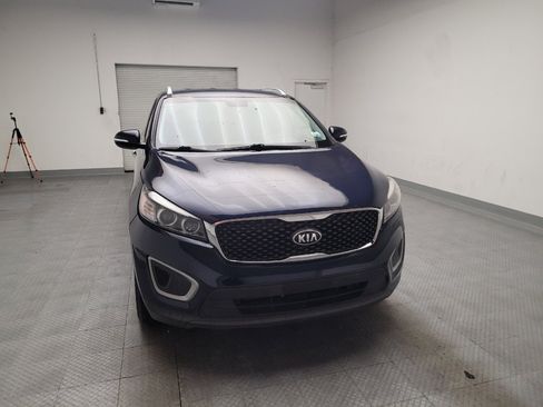 Used 2018 Kia Sorento FWD image 14